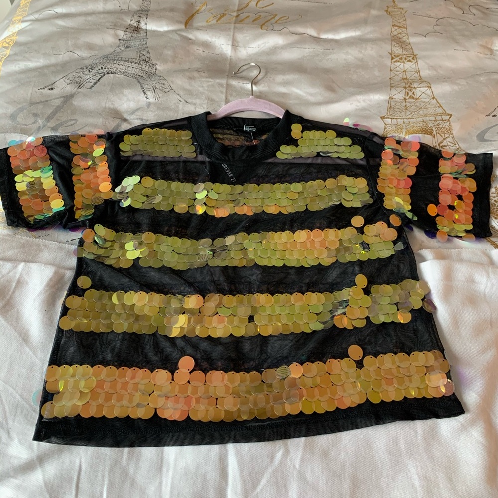 Center of attention sequin shirt! SZ small
